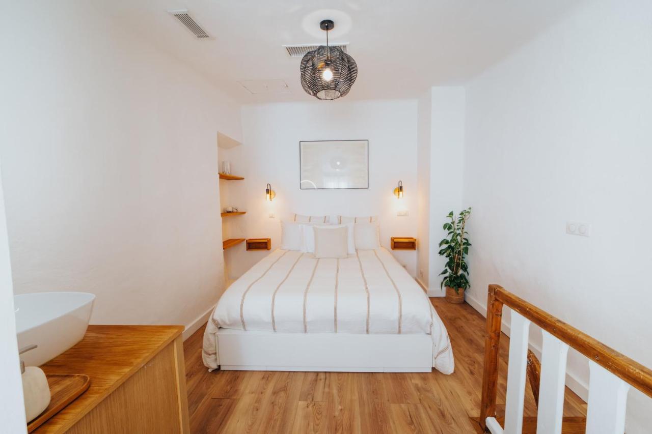 Апартаменты Perfect Family-Oriented And Renovated Townhouse In The Old Антиб Экстерьер фото