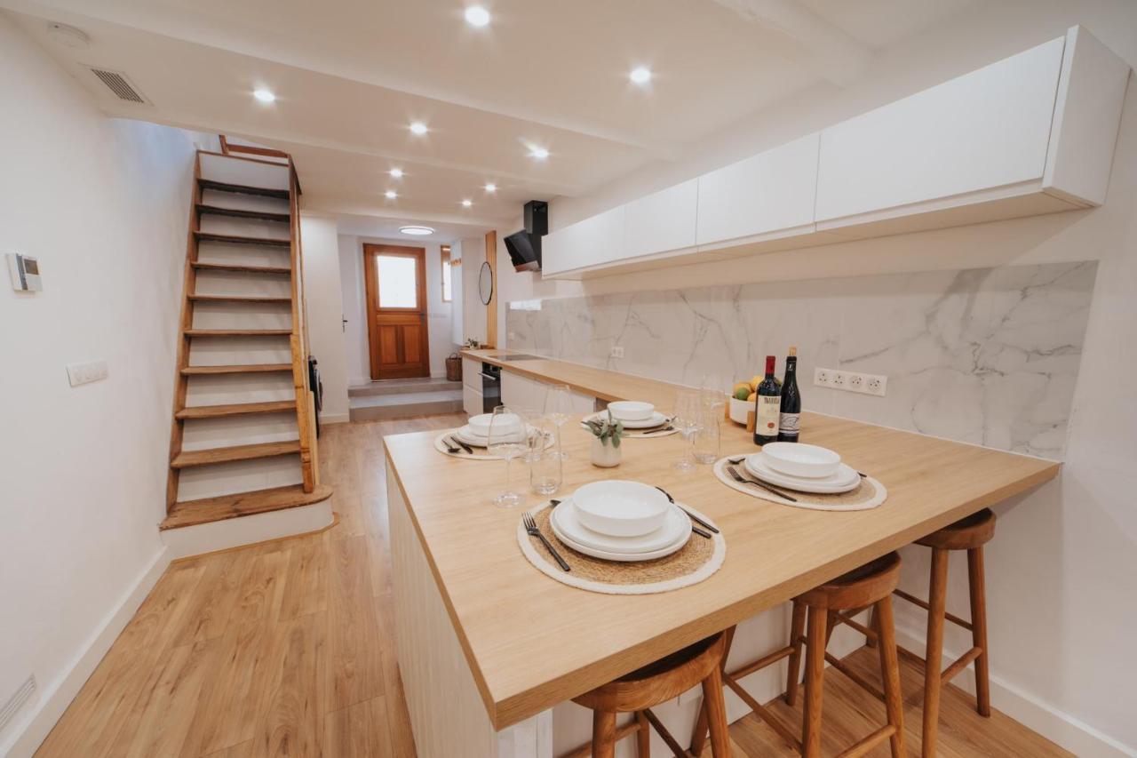 Апартаменты Perfect Family-Oriented And Renovated Townhouse In The Old Антиб Экстерьер фото