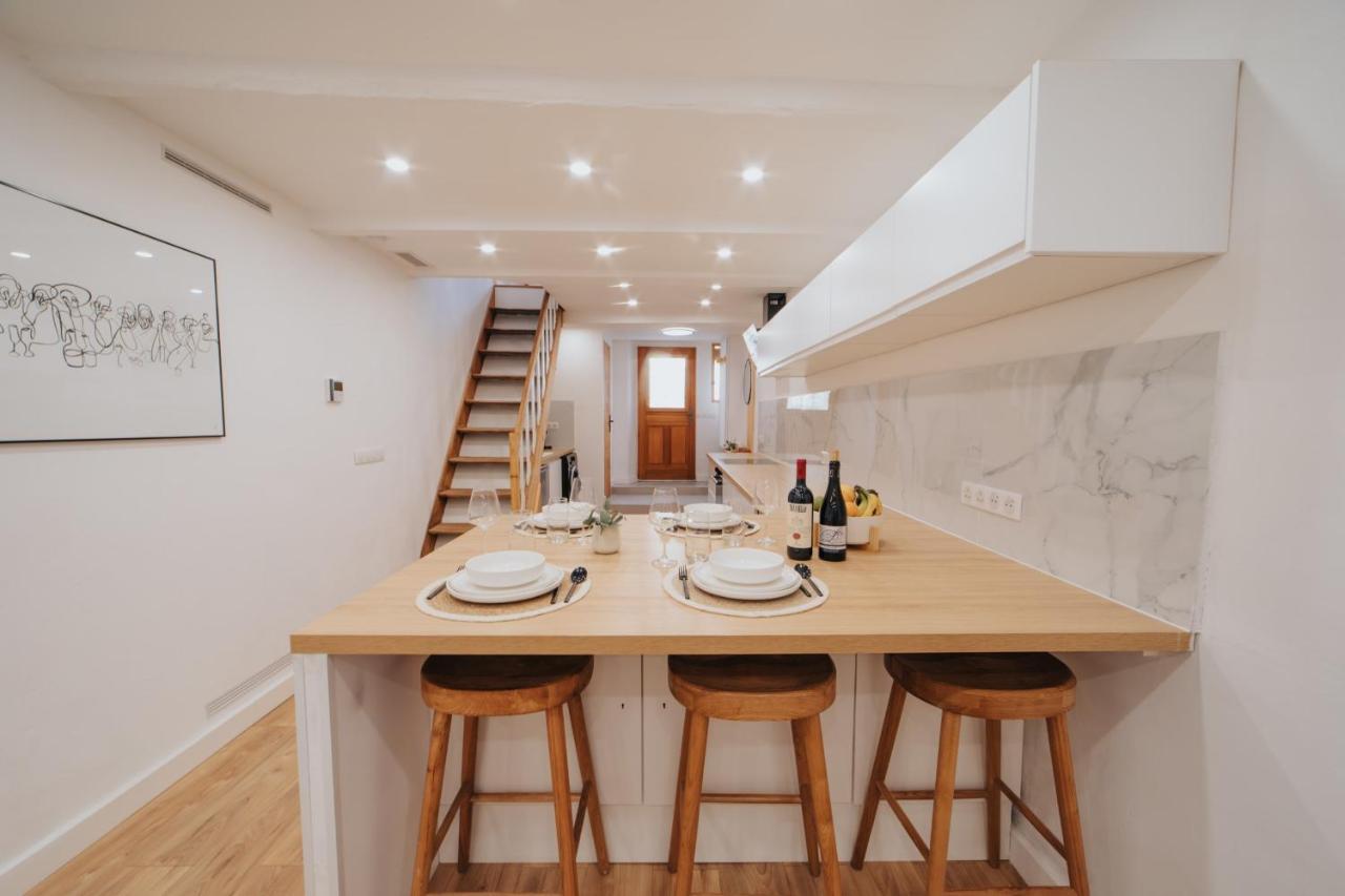 Апартаменты Perfect Family-Oriented And Renovated Townhouse In The Old Антиб Экстерьер фото